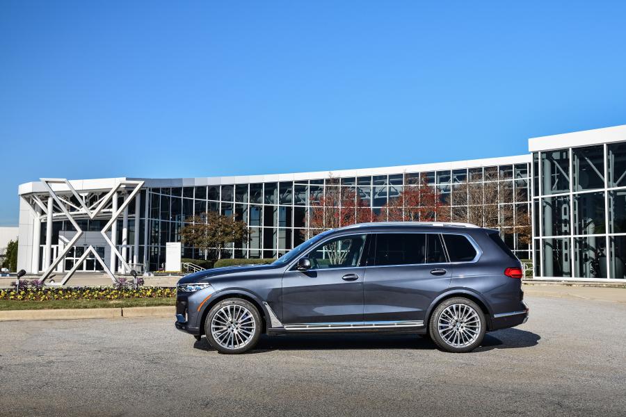  BMW X7 xDrive40i Design Pure Excellence (G07) 2019 года  (NA) (фото 37 из 42)